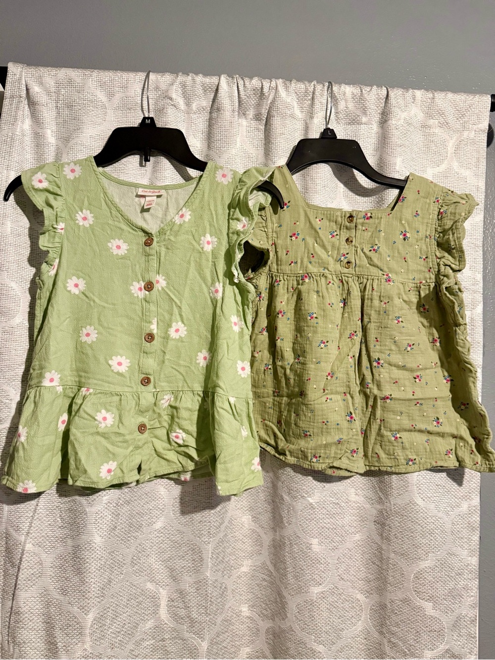 Cat & Jack Girls' Light Green Floral Ruffle Sleeve Tops - Set of 2